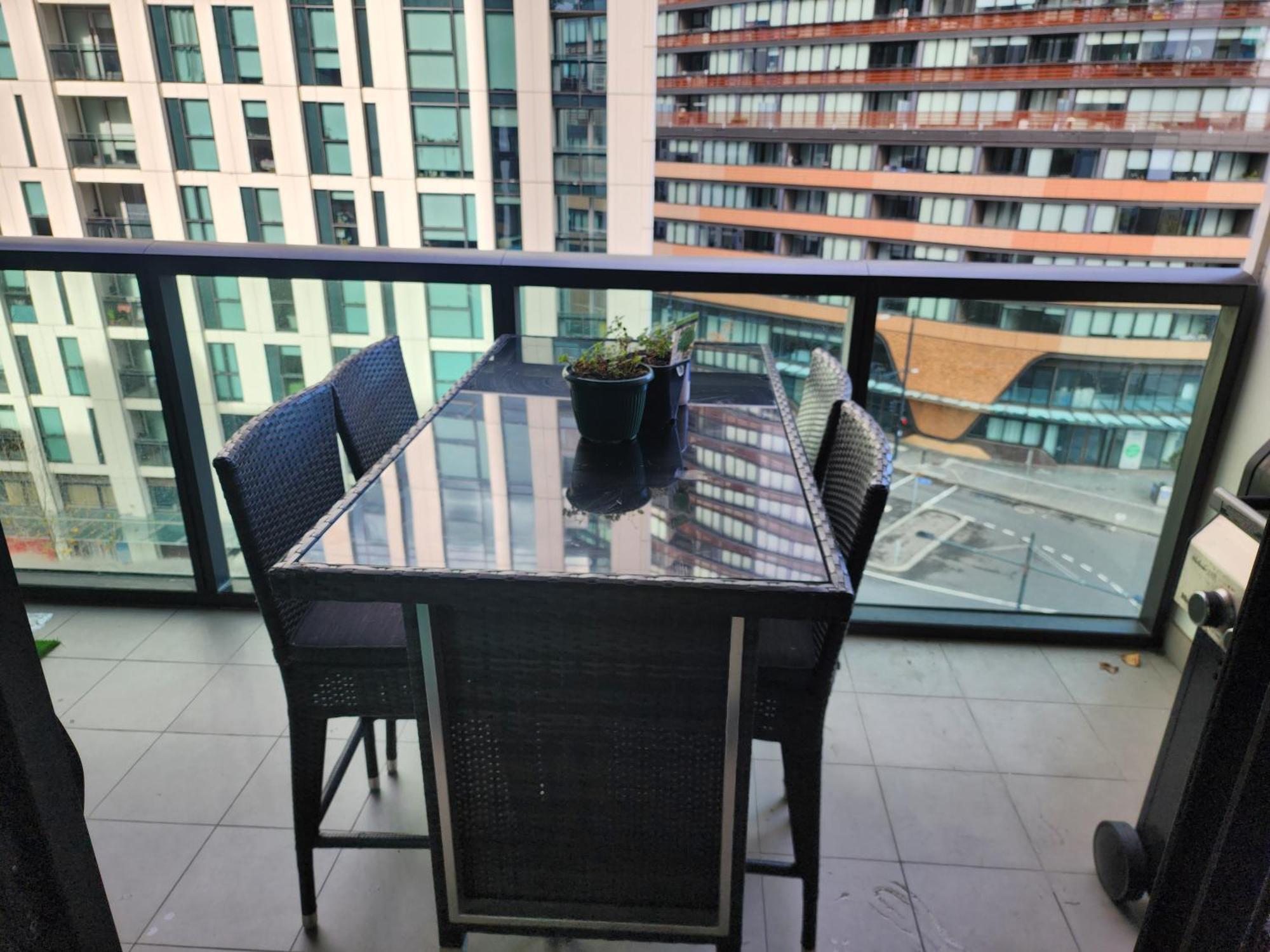 One Bedroom Apartment In Docklands Μελβούρνη Εξωτερικό φωτογραφία